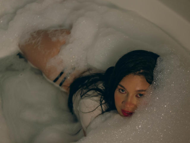 LindaJimenex - Camera khiêu dâm &amp; quyến rũ trực tiếp - 23403473