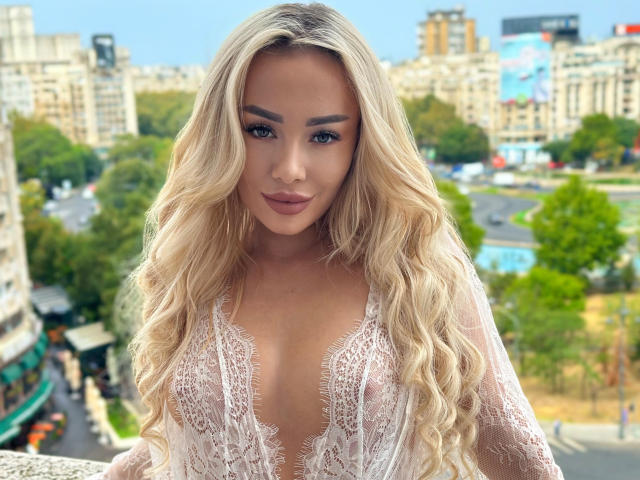 FrancescaMcGray - Live porn &amp; sex cam - 23403637