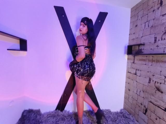 SheWolfSabriina - Live porn &amp; sex cam - 23405045