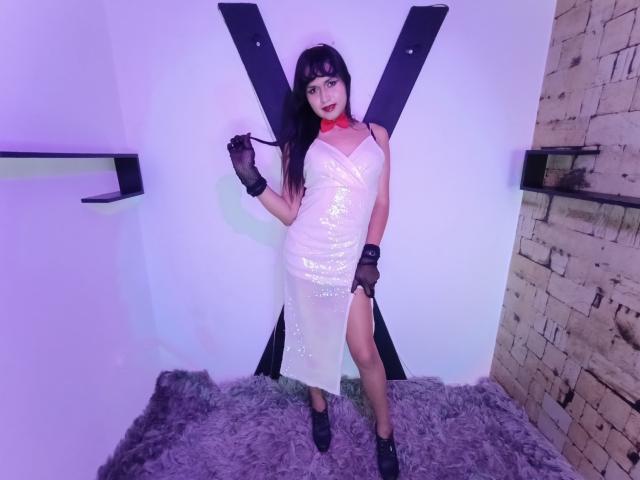 SheWolfSabriina - Live sex cam - 23405101