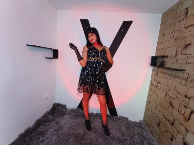 SheWolfSabriina - Live sex cam - 23405509
