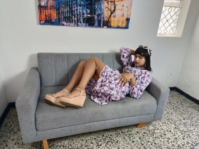 SheWolfSabriina - Live porn &amp; sex cam - 23405665