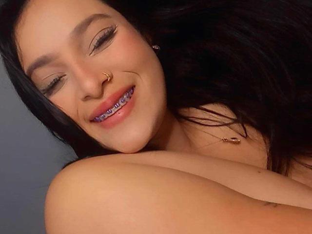 BarbaraSaint - Live porn &amp; sex cam - 23408005