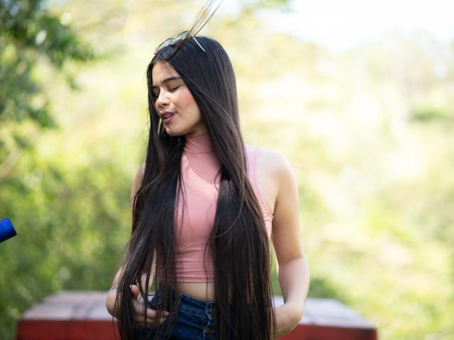 CamilaSofiia - Live sex cam - 23413257