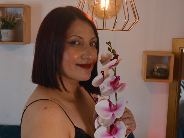 VeronicaJacobs - Live porn &amp; sex cam - 23416085