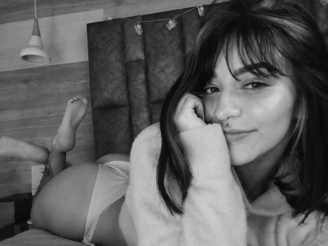 LindaWatsong - Live porn &amp; sex cam - 23417401