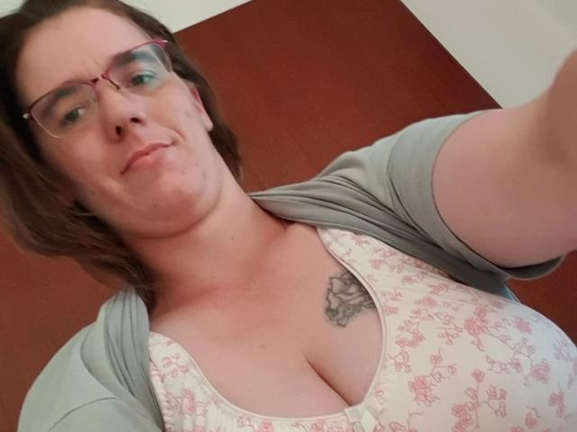 SarJay1991-hot - Live porn &amp; sex cam - 23417997