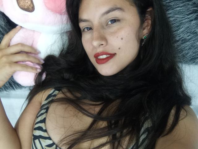 MadissonFontaine - Live Sex Cam - 23418353