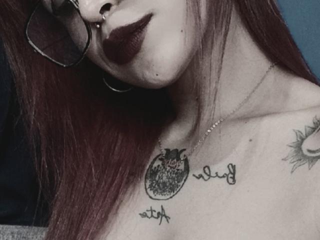 LiaWood - Live porn &amp; sex cam - 23418417