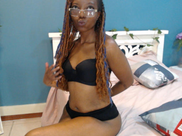 LiaMarily - Live porn &amp; sex cam - 23419561