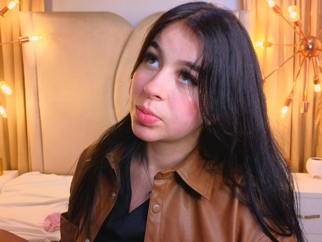 EvelynRosess - Live porn &amp; sex cam - 23421301