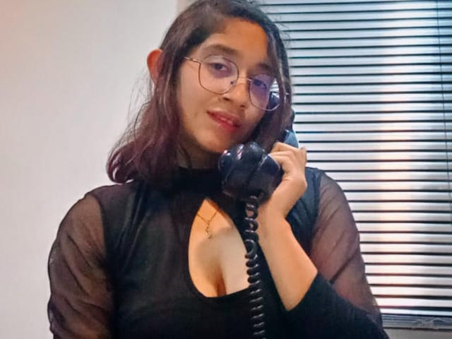 DarikoRoberts - Live porn &amp; sex cam - 23424093