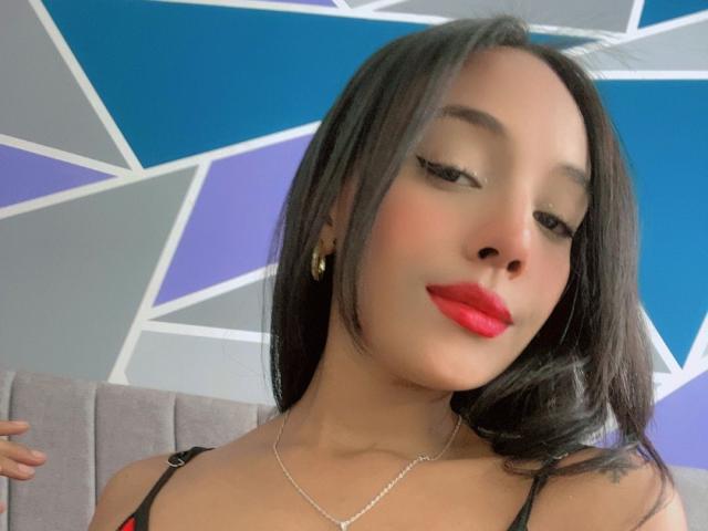 MissCharlotts - Live porn &amp; sex cam - 23424545
