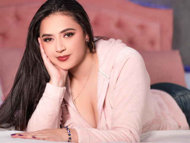 SalomeDiazz - сексуальная веб-камера в реальном времени - 23425329