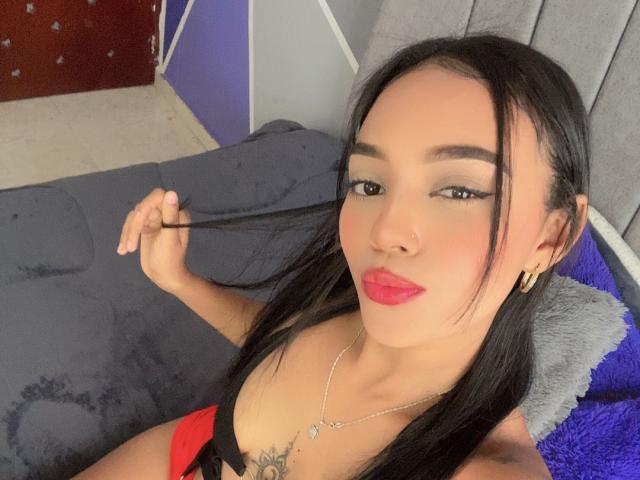 MissCharlotts - Live porn &amp; sex cam - 23431193