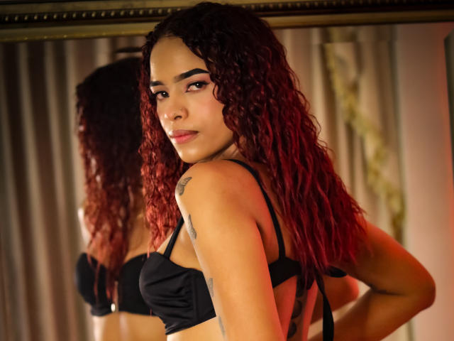 EvelynColinss - Live porn &amp; sex cam - 23432785