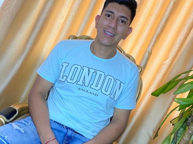 NoahCock - сексуальная веб-камера в реальном времени - 23436753