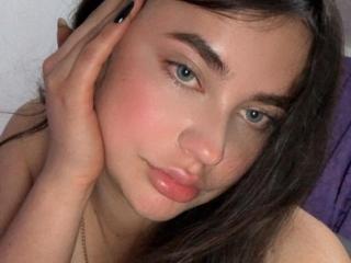 SarahMarie - Live Sex Cam - 23437405