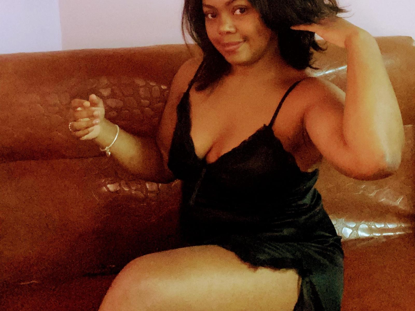 Milenah - Live porn &amp; sex cam - 23437597