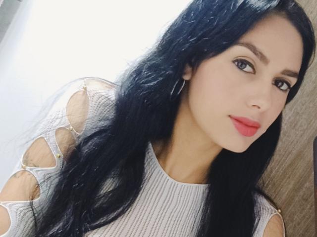 AnaisHilton - Live sex cam - 23441821