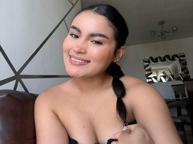 MiiaPalmer - Live sex cam - 23443205