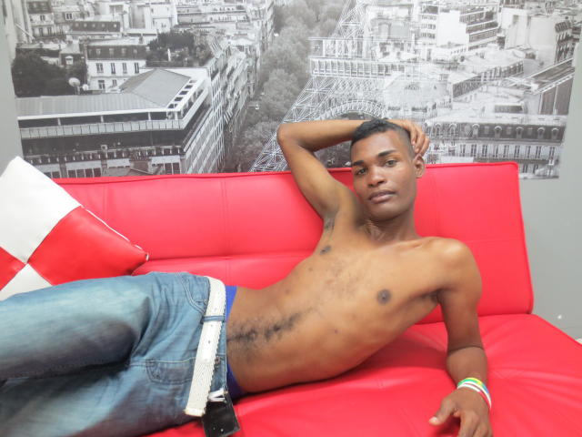 AndresBlackcck - Sexe cam en vivo - 2344802