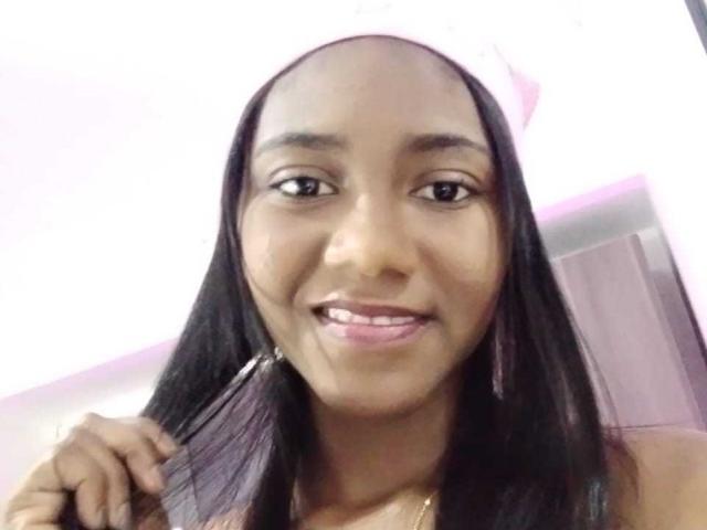 AlinaBennet - Sexe cam en vivo - 23449473