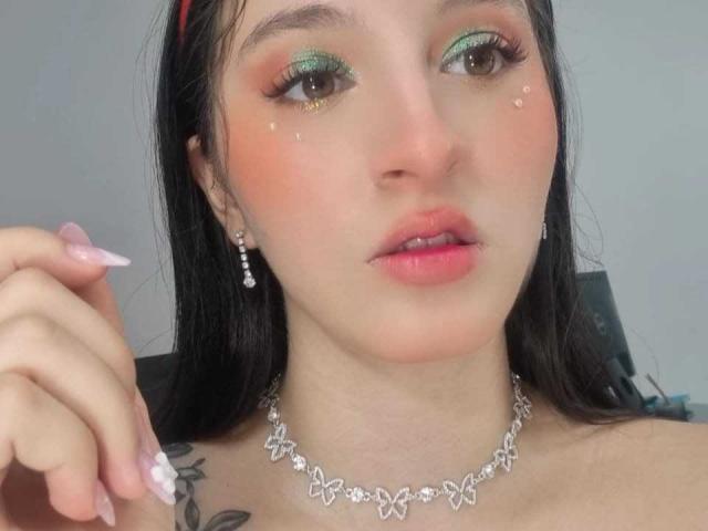 ZoeCortes - Live sex cam - 23449833