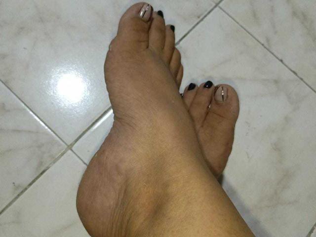 BrunaFox - сексуальная веб-камера в реальном времени - 23450337