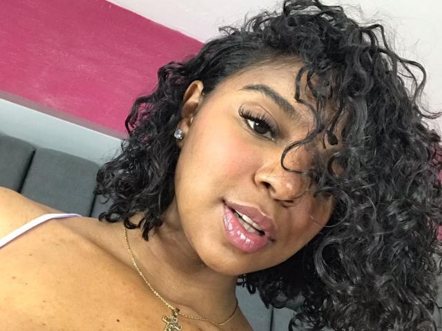 LisaMendez - Live porn &amp; sex cam - 23455085