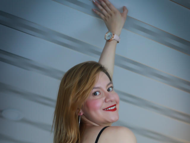 ChanellTaylorS - Live Sex Cam - 23457117