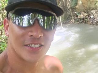 CaballeroDeLaNoches - Sexe cam en vivo - 23457545