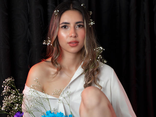 ScarlettKhan - Live porn &amp; sex cam - 23457677