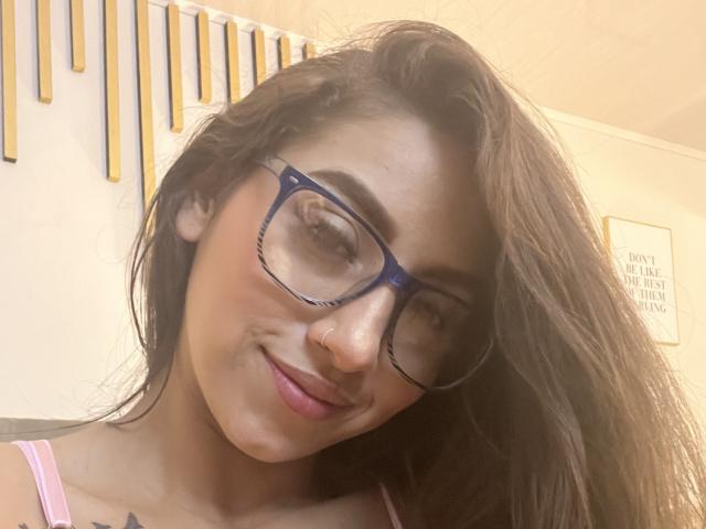 PaulettSmith - Live porn &amp; sex cam - 23458301