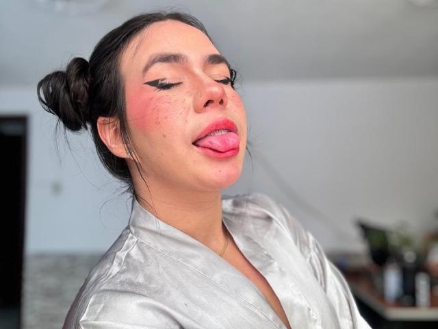 LeannaWhiteX - Live porn &amp; sex cam - 23463421