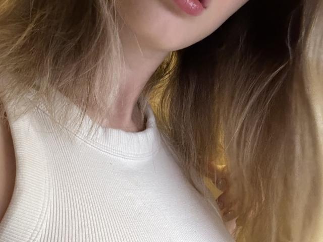 SelinaRose - Live porn &amp; sex cam - 23469985