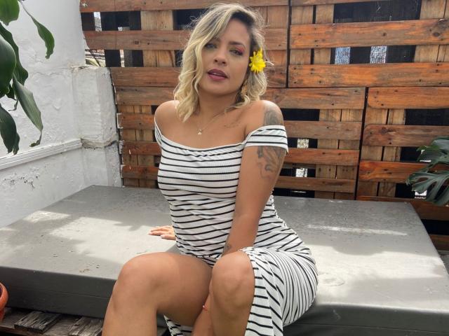 ChantalSex69 - Porno na żywo i seks kamera - 23470373