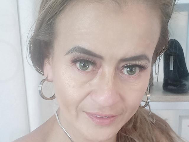 Maghenta - Live porn &amp; sex cam - 23471221