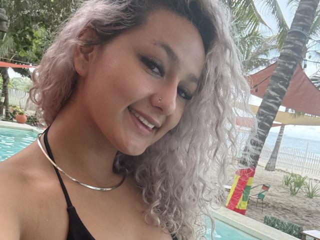 FloraSaenz - Live porn &amp; sex cam - 23472089