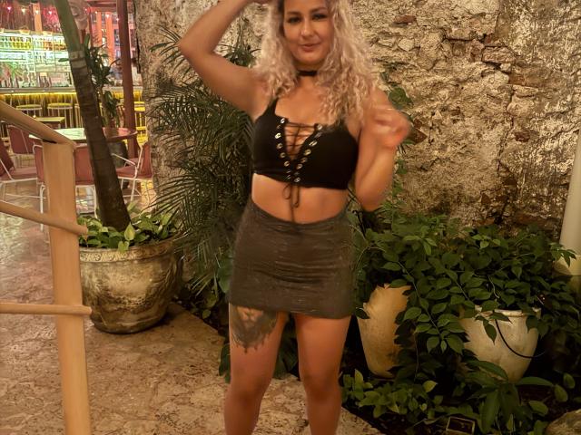 FloraSaenz - Live sexe cam - 23472297