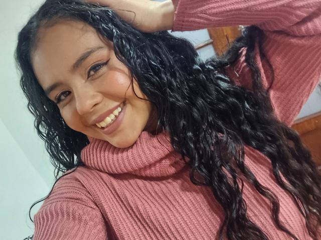 ArielleWilde - Live sex cam - 23472361