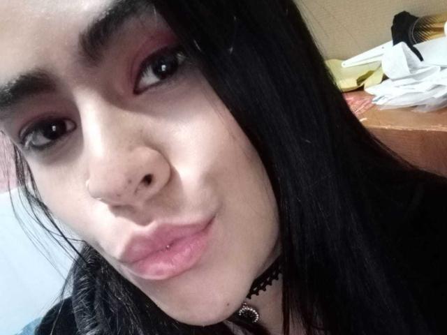 StellaBeckker - Élő pornó és szexkamera - 23472893