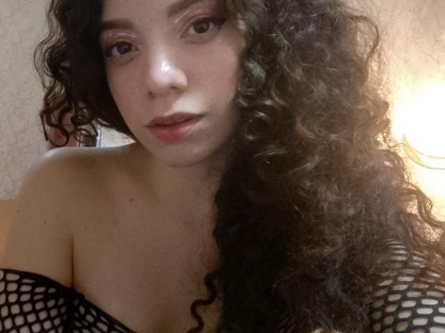 EmmaCowperr - Live porn &amp; sex cam - 23474621