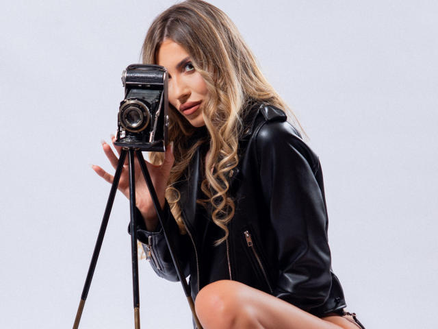 EvellineClaire - Live porn &amp; sex cam - 23475177