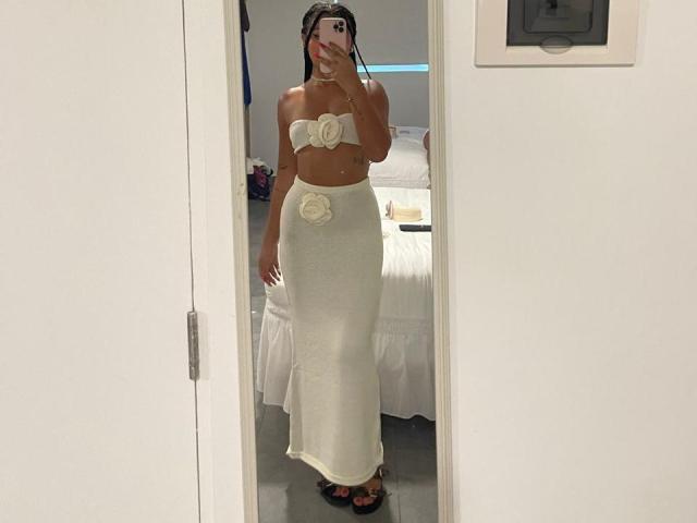 AlessiaFerry - Live porn &amp; sex cam - 23481921