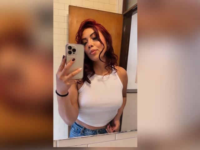 EmilyDurand - Live porn &amp; sex cam - 23483557