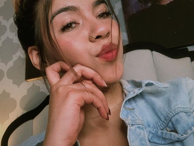 SofiaFerri - Live porn &amp; sex cam - 23484149