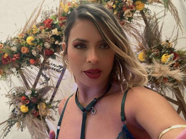 ChantalSex69 - Live porn &amp; sex cam - 23484789