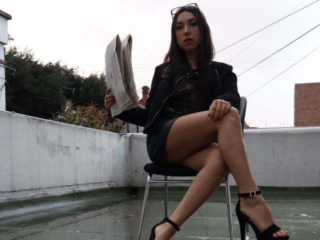 MiaReed - Live porn &amp; sex cam - 23487493