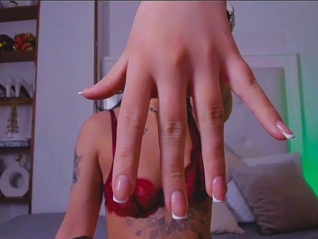 SarahLuna - Live Sex Cam - 23487869